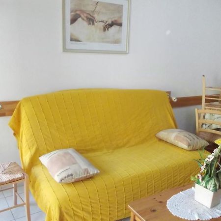 Studios Castellane Bagian luar foto